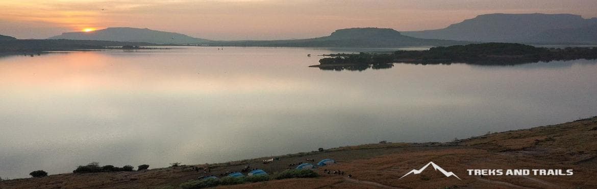 Treks and Trails India - Bhandardara Lakeside Camping on 13th 14th March 2021
